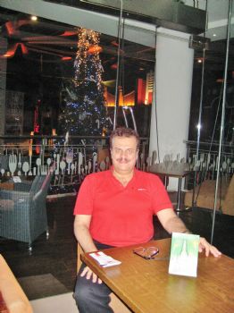 Yashar576 profile photo