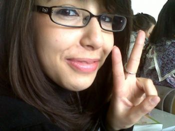 Bouchra89 profile photo