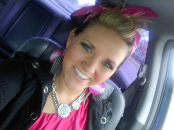 Mandynel90 profile photo