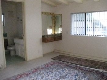 Roomforrent8 profile photo