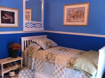 2Roomwithme profile photo