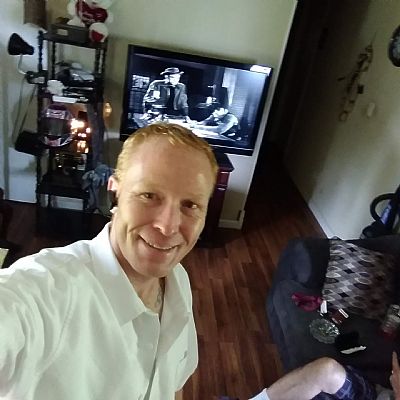Thered profile photo