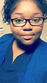 Elledelareina96 profile photo