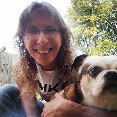 Dee68 profile photo