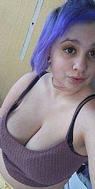 Prettyemogirl14 profile photo