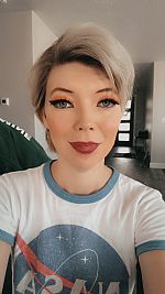 Nellie_Kins profile photo
