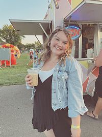 Alialexis22 profile photo