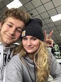 Glambries profile photo