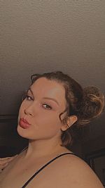 Alyssaraines16 profile photo