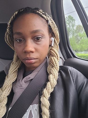 Kiaraslm2 profile photo