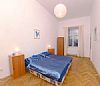 Vincenthill2 room listing photo
