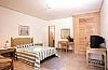 Janemillar room listing photo