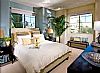 Suzy_Banyon room listing photo