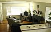 Jontravel room listing photo