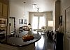 Leary room listing photo