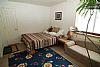 Tommr room listing photo