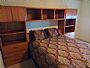 Straitshutr room listing photo