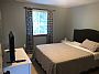 Roominoly room listing photo