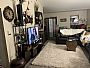 Peggylawrason room listing photo