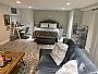 Yazzychezz room listing photo