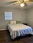 Kellyadkins room listing photo