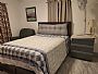 Tebrown room listing photo