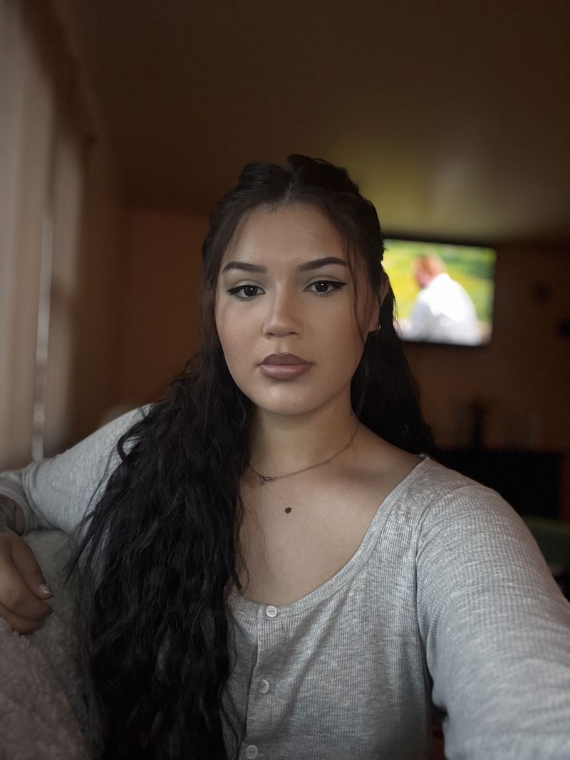 mylena profile photo