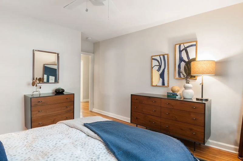 Cespedes room listing photo