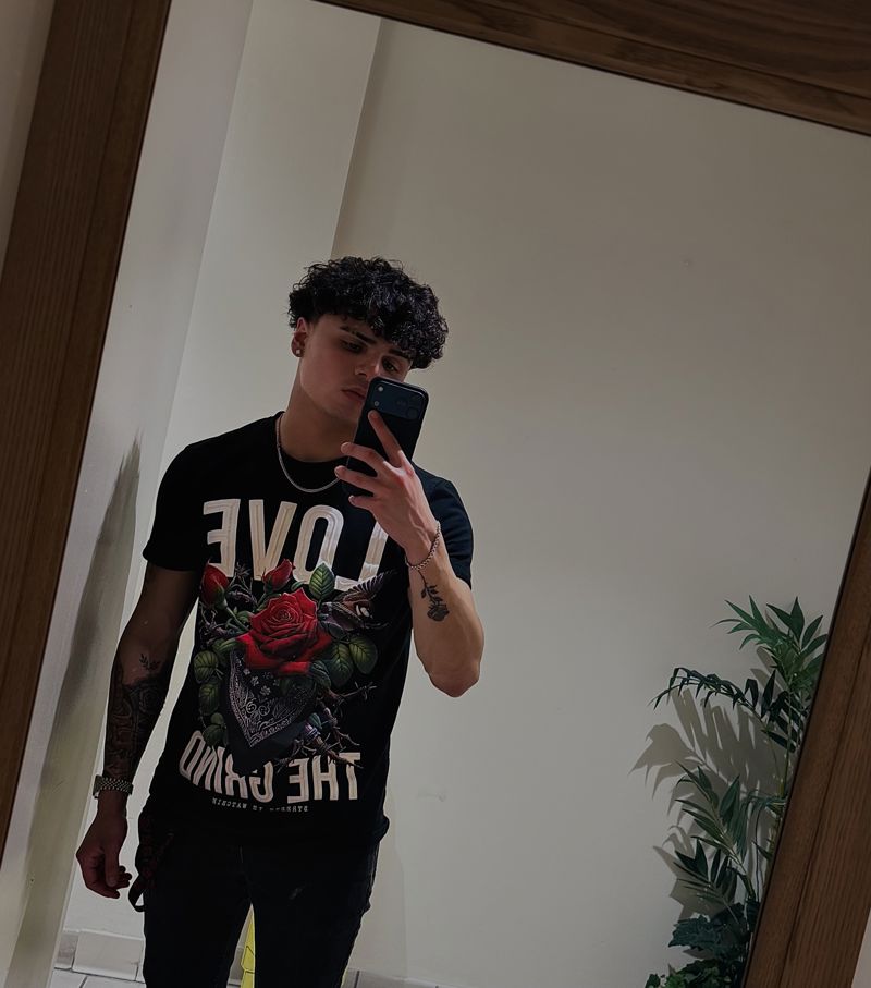 Justin profile photo