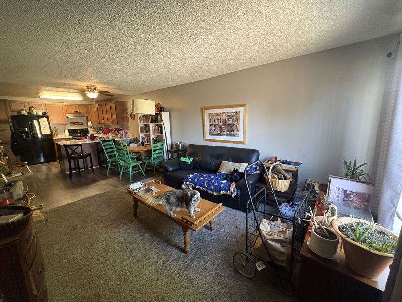 Scott room listing photo